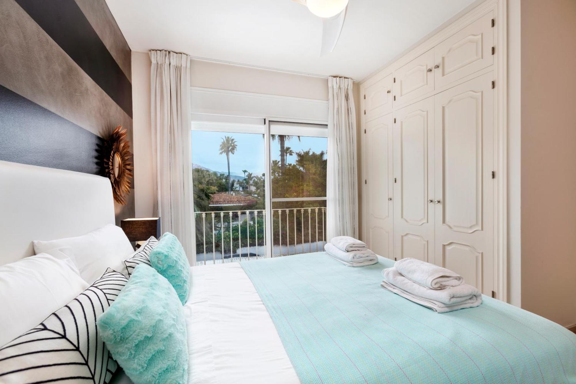 Molineros - 8 Bedroom Marbella